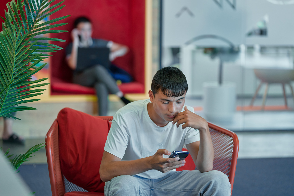 Астанчанин прошел бесплатные курсы от акимата и открыл магазин на Kaspi