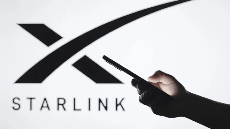 Казахстанец рассказал, как Starlink раздает интернет в степи