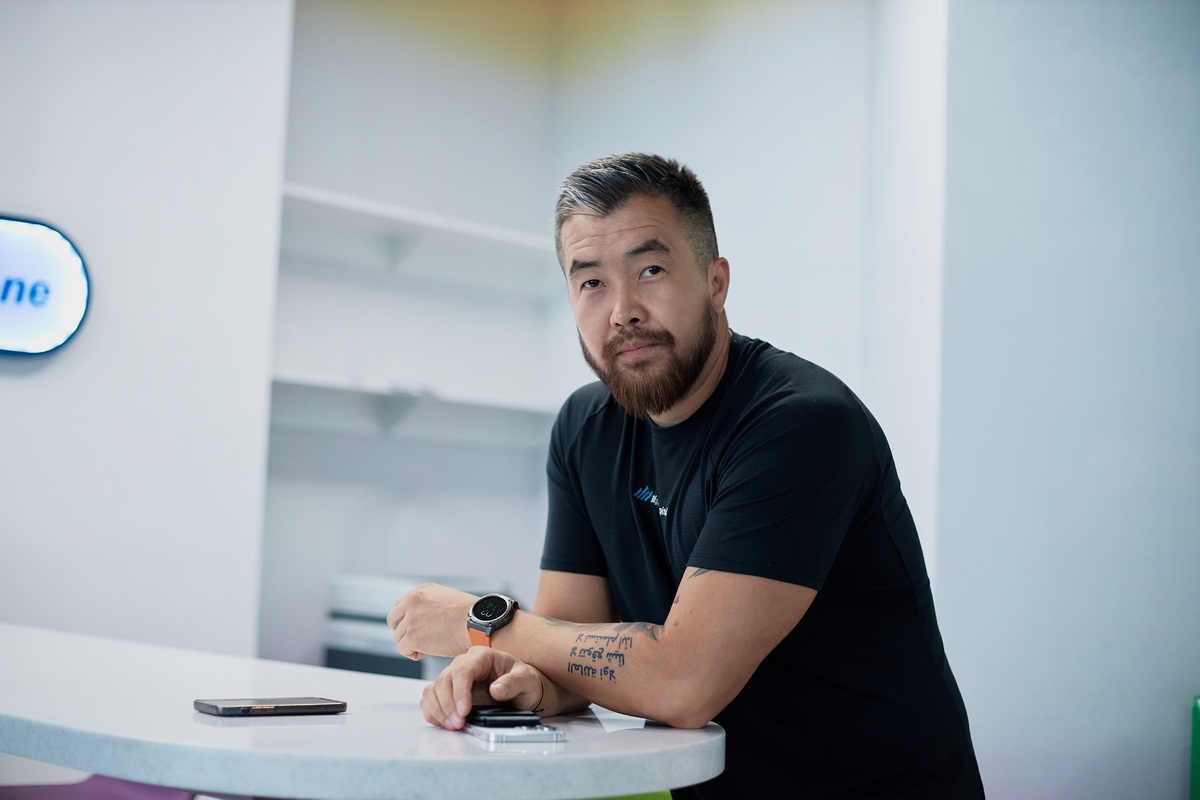 Жан Карсыбаев 