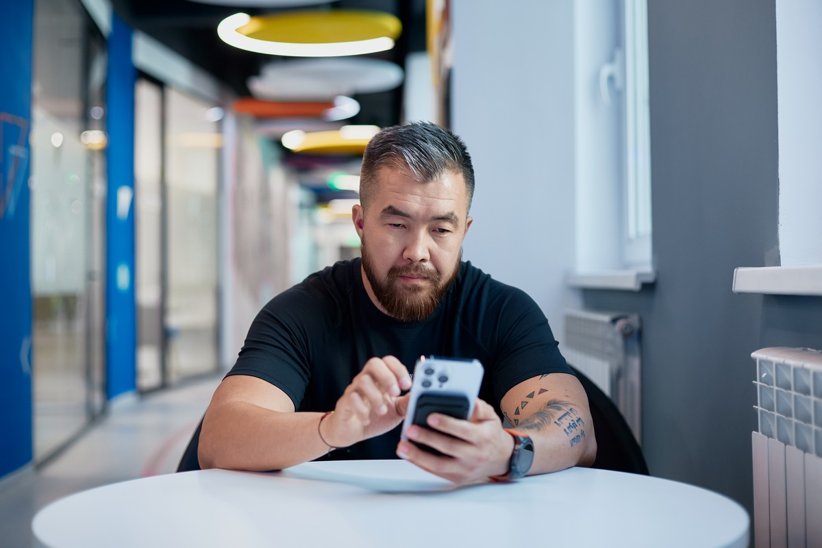 Жан Карсыбаев