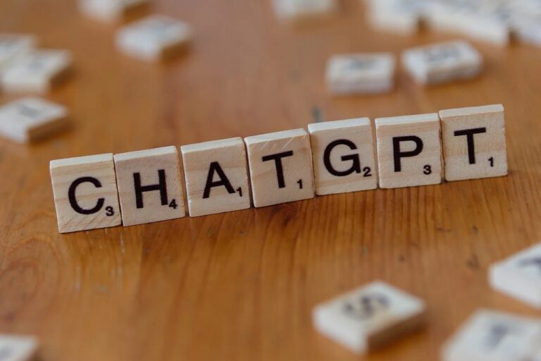 ChatGPT добавит режим для взрослых — с советами 18+