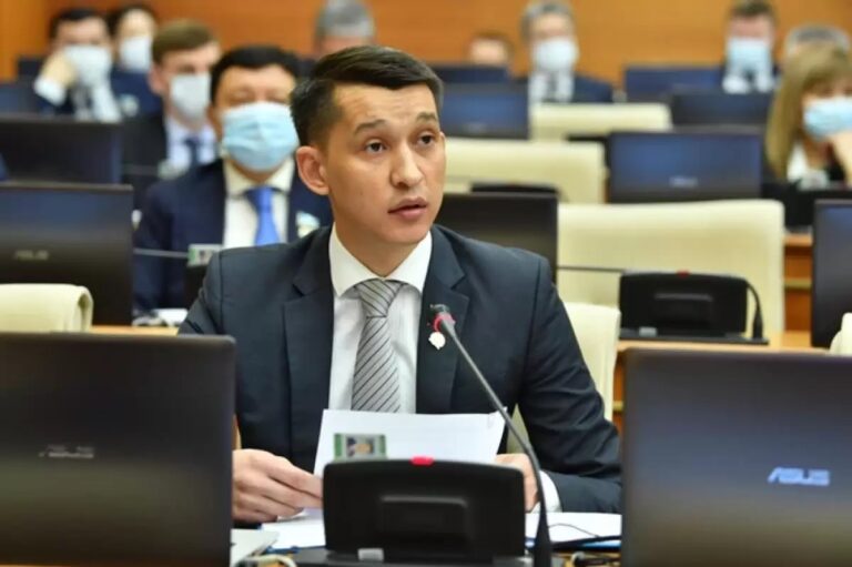 Криптовалюту в Казахстане будут контролировать по-новому