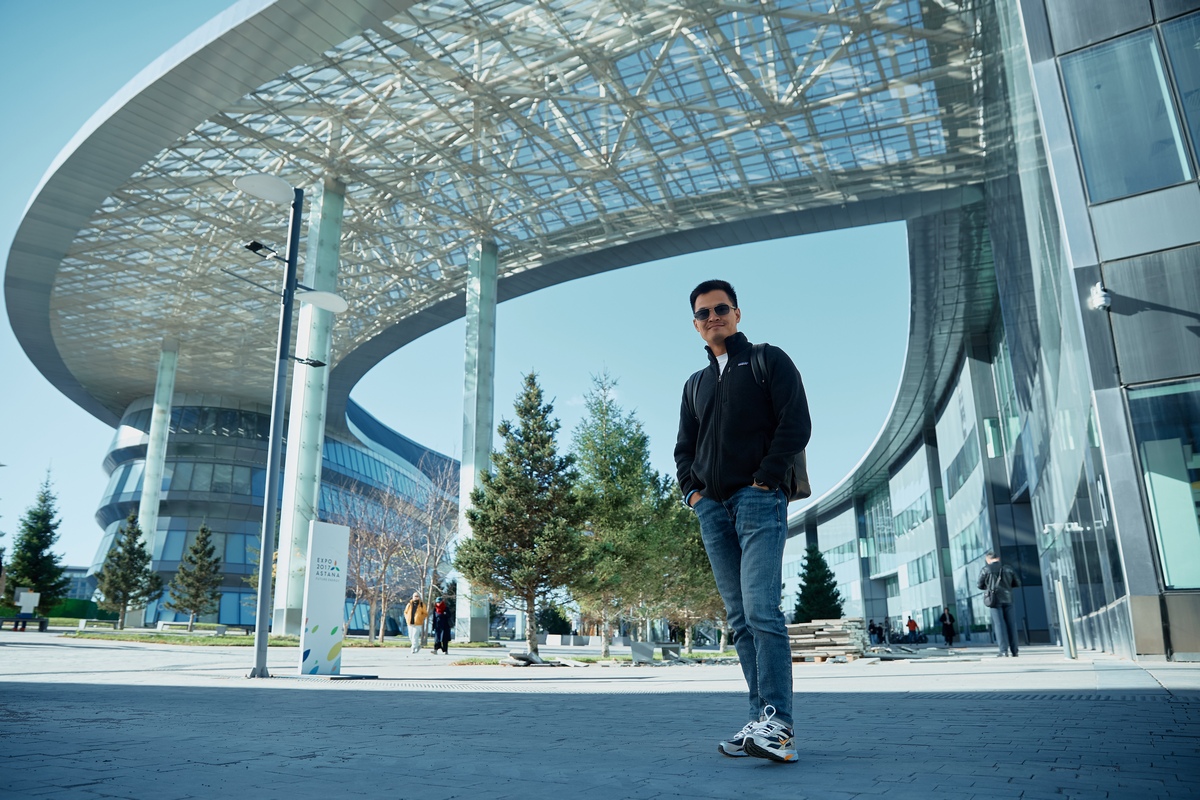 Асхат Адхамов