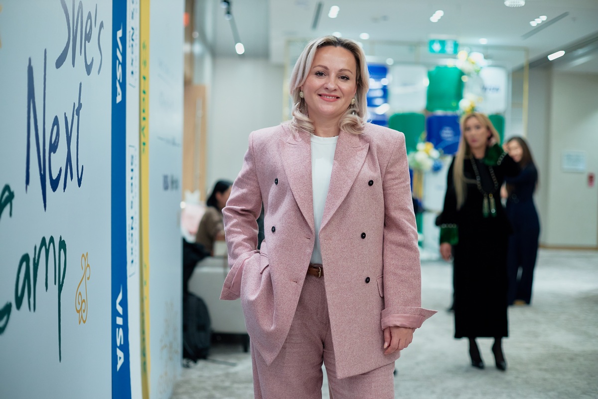 Эльвина Краснова