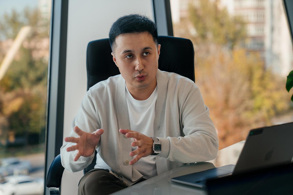 Диас Жунисбеков БЦК