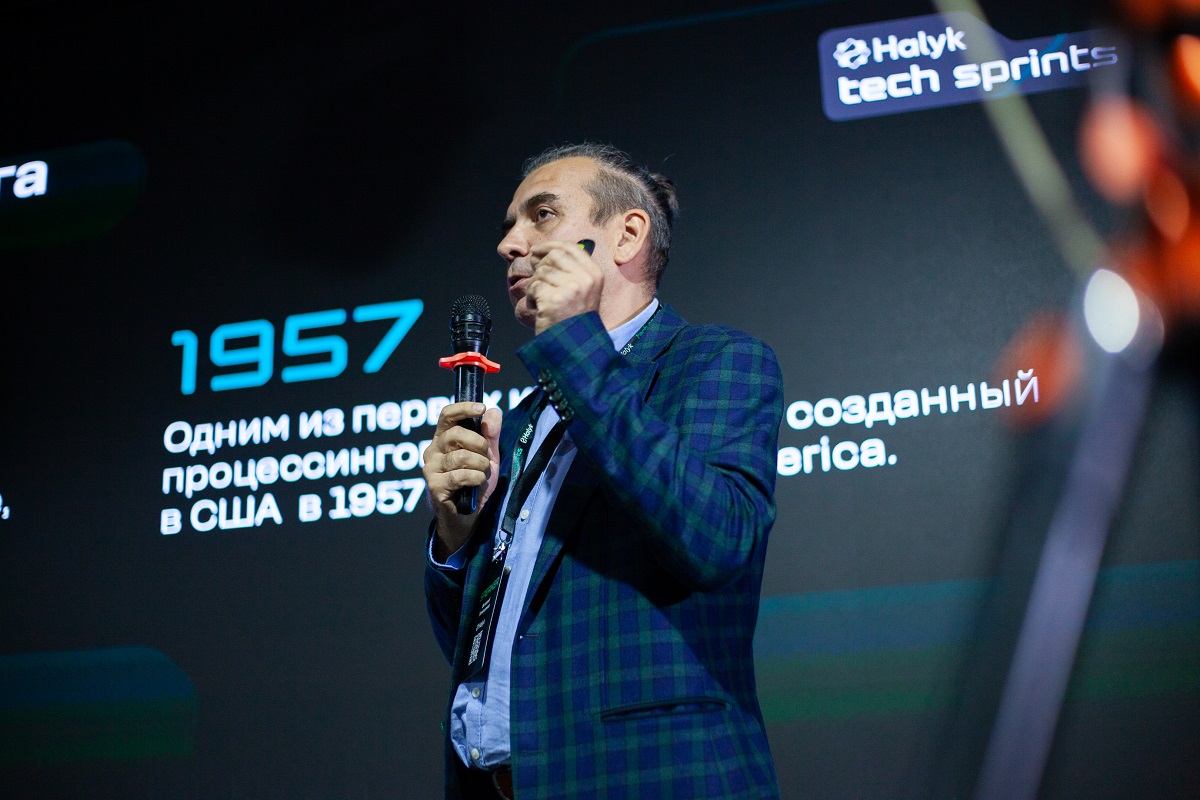 директор по развитию бизнеса компании OpenWay Виталий Тимошенко