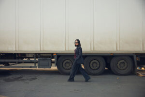 Девушка из Узбекистана создала бизнес с оборотом в $500 тысяч, а теперь меняет работу агросектора