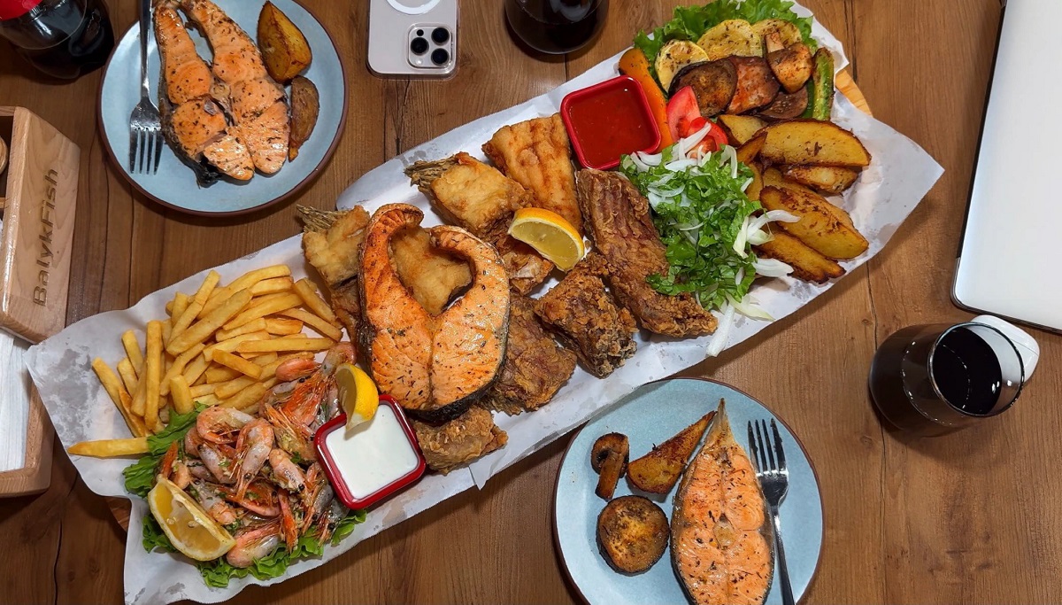 Астанчане могут поесть большой рыбный сет за 2650 тенге, но есть нюанс