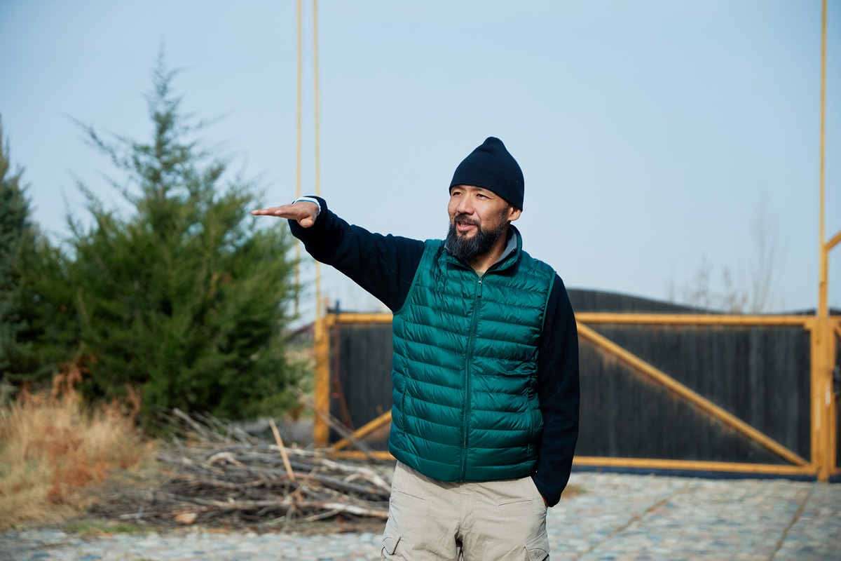 She's Next Visa Мадина Оскенбаева