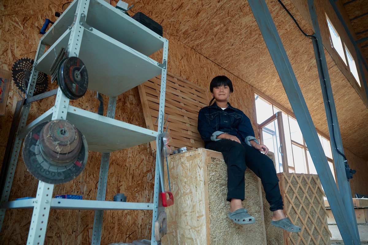 She's Next Visa Мадина Оскенбаева