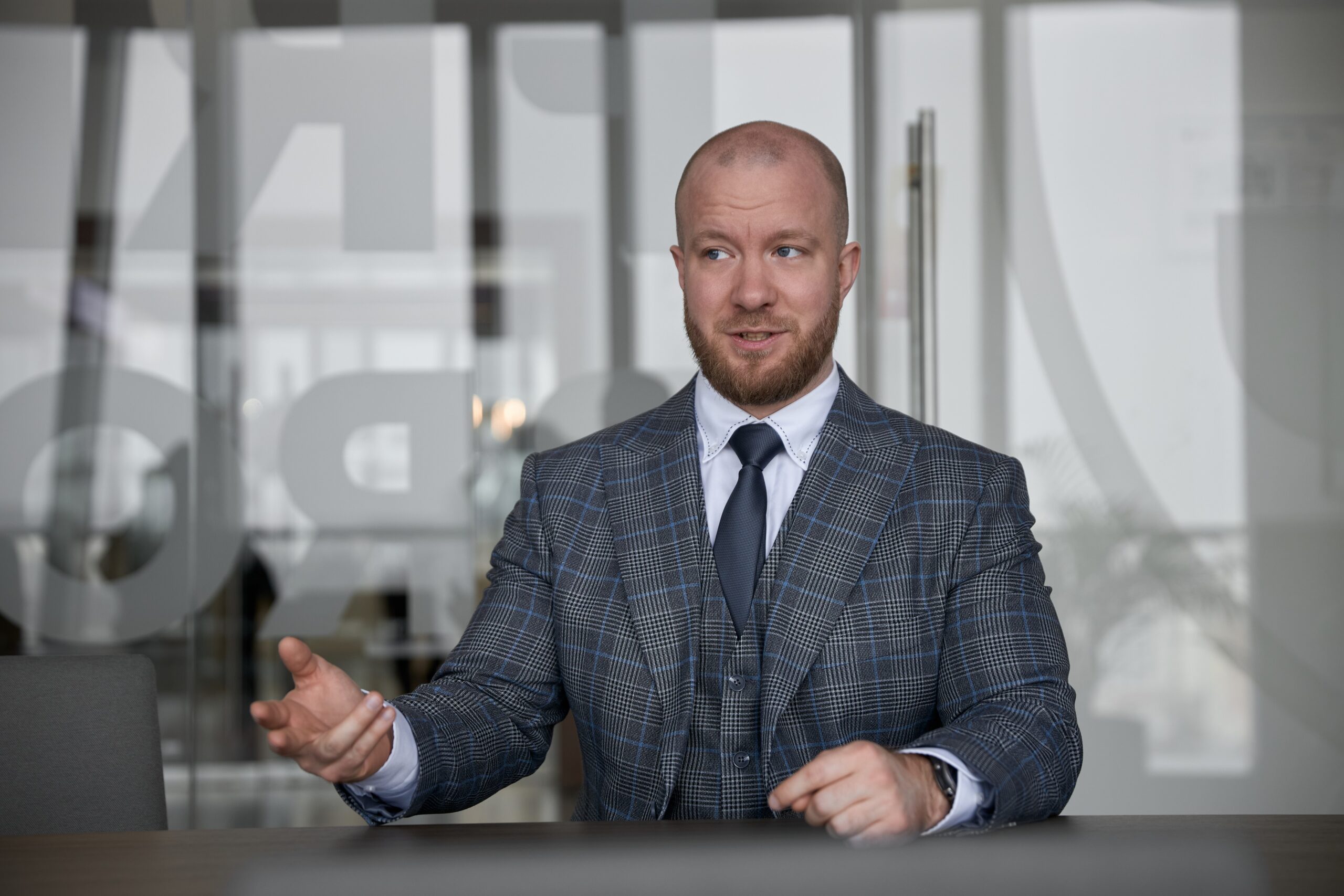 Михаил Новоселов, Freedom Broker 