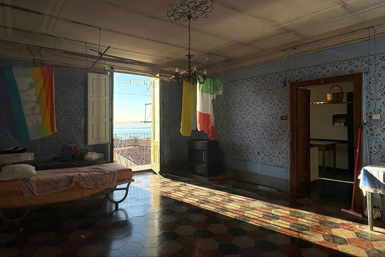 Казахстанцы обсуждают квартиру в Италии за 10 млн тенге