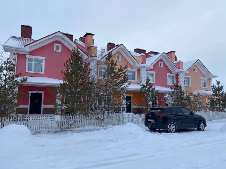 Слишком дешевый дом в слишком дорогом районе Астаны появился в продаже