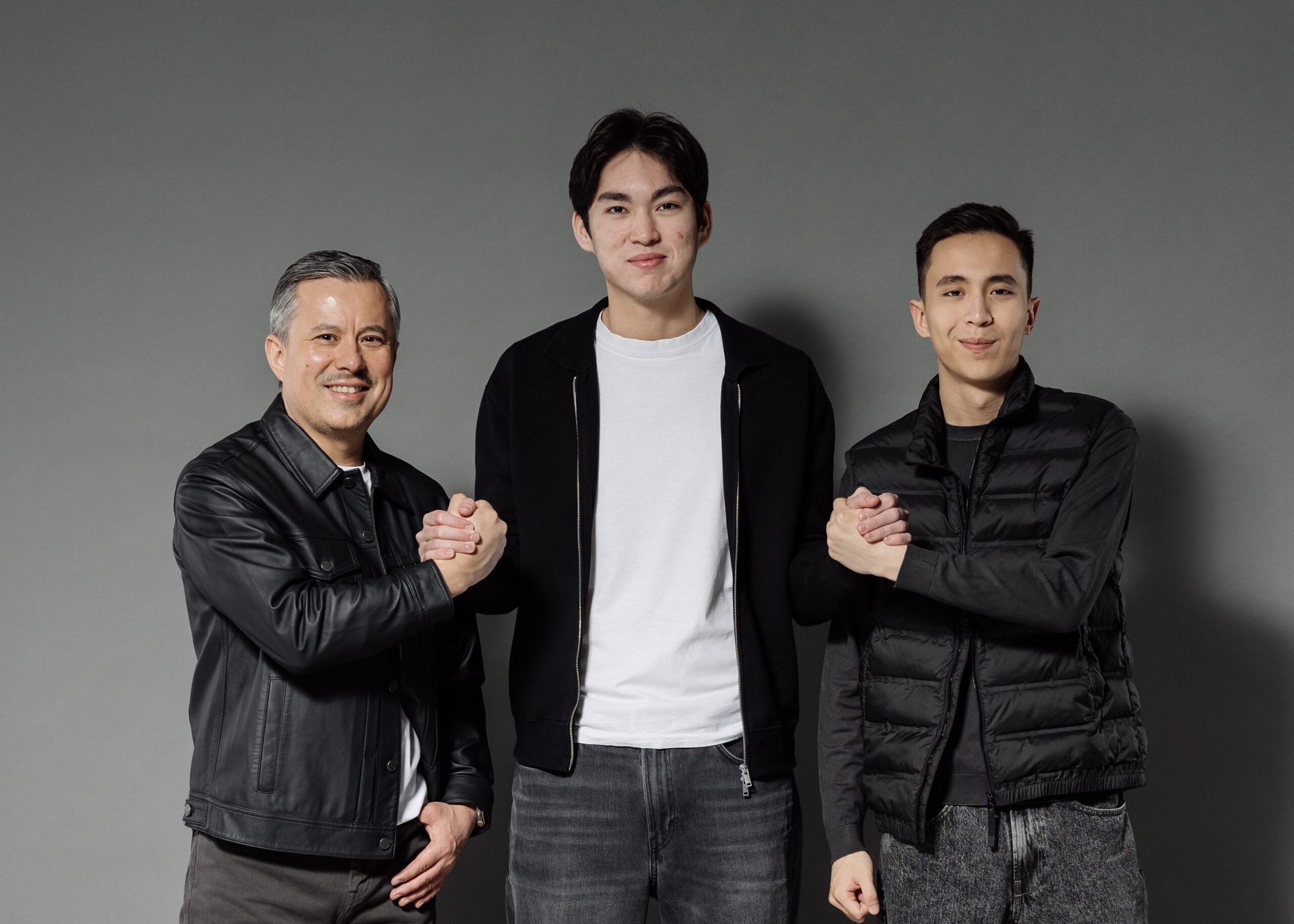 Санжар Рахметжанов и Темирлан Рахметжанов Нуралы Бактыгалиев