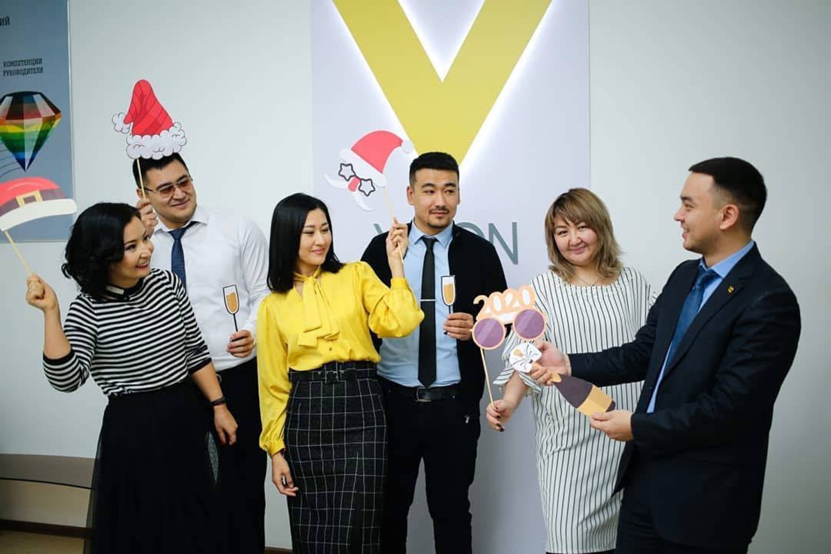 Жания Кулумжанова 