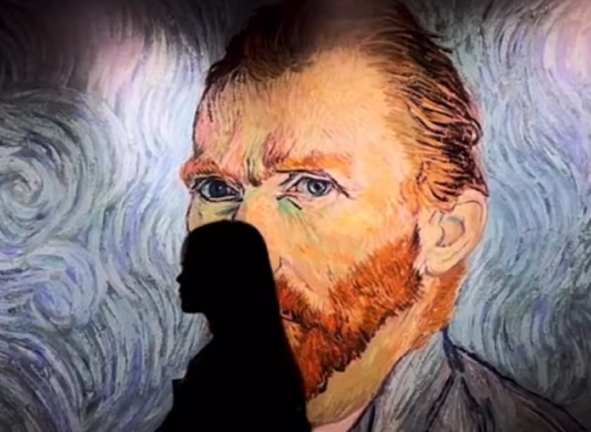 В Астане открылся мультимедийный музей с «ожившим» Ван Гогом