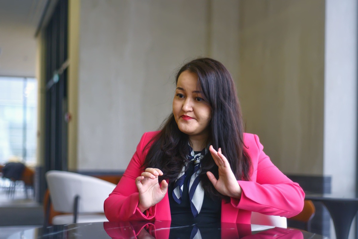 Аминэ Хадыр