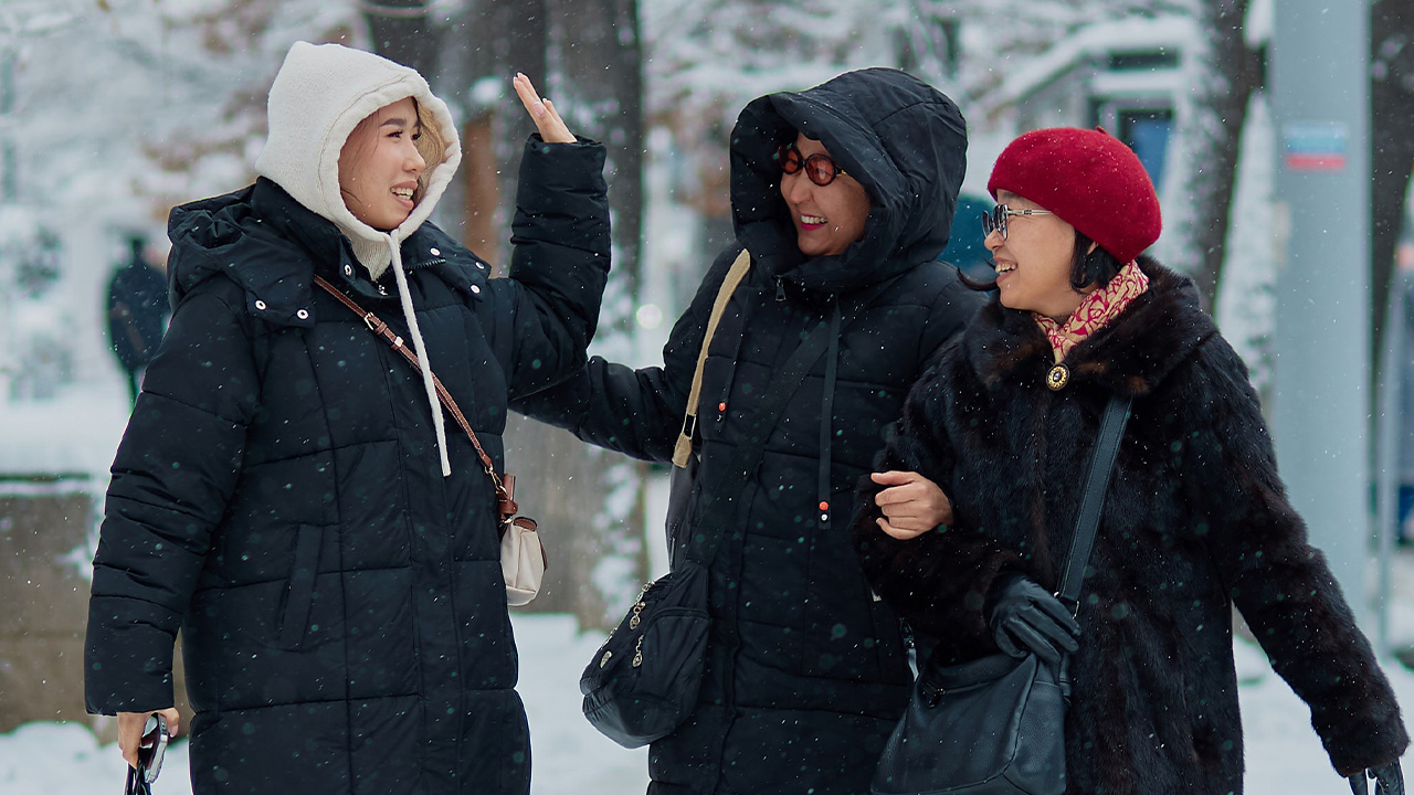 Банки начнут платить казахстанцам прямо на карточный счет — комментарий председателя партии