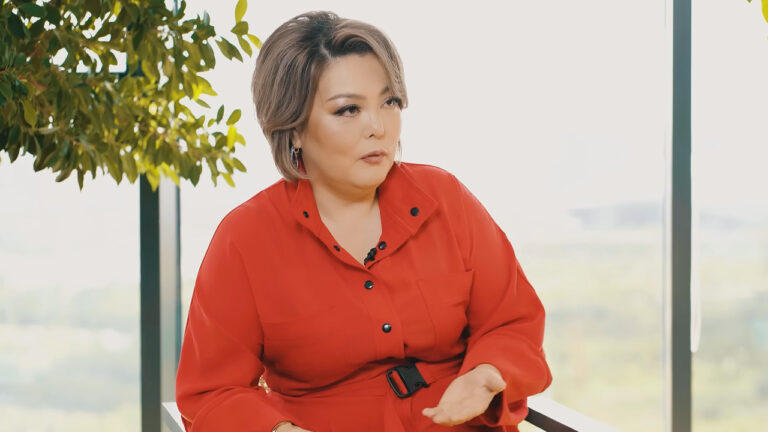 Казахстанцам сказали, когда они узнают о своих нарушениях по мобильным переводам