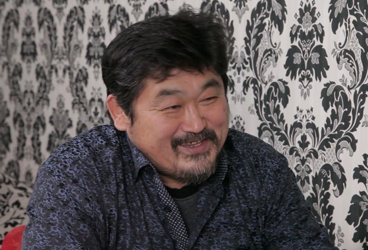 Рос без родителей в Шымкенте, а теперь продюсирует успешные фильмы в США