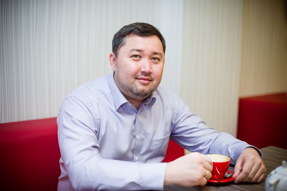 Казахстанец хотел стать кардиологом, а теперь владеет одной из крупнейших сетей лабораторий в стране