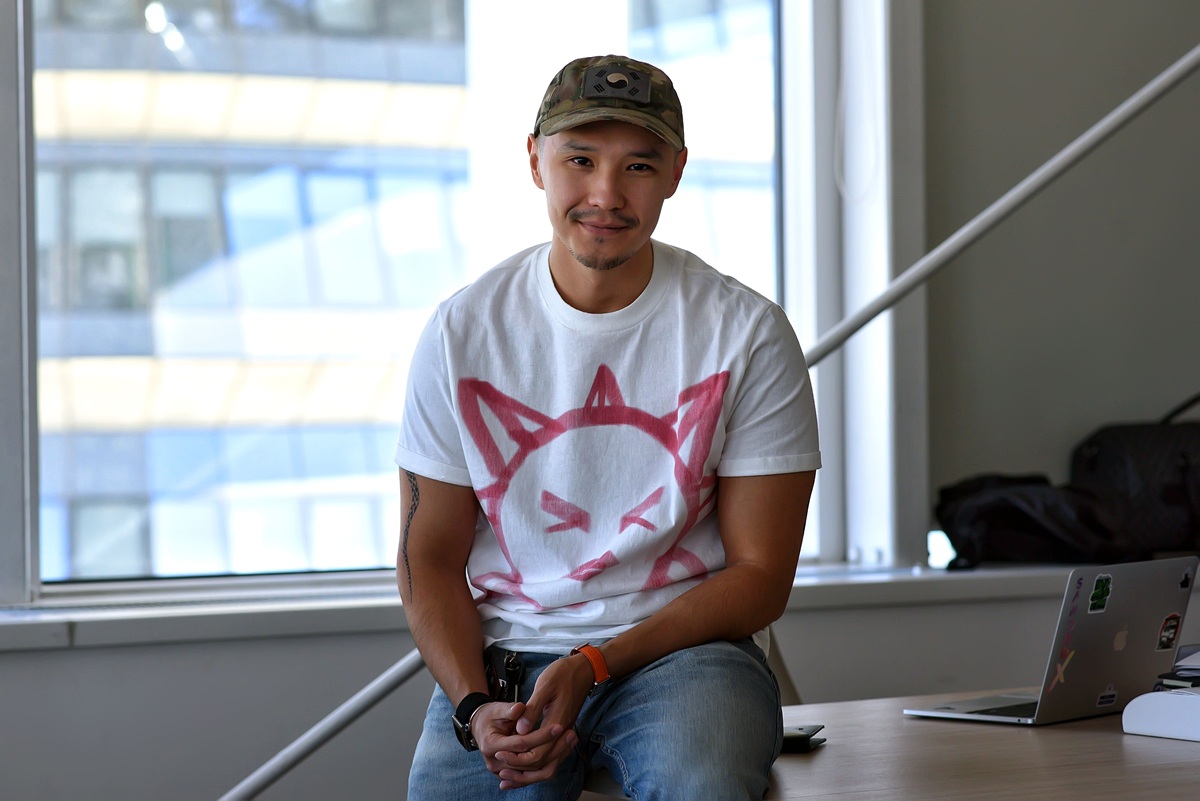 Kazakh Entrepreneur Launched a Platform That Teaches How to Build AI Bots for Business. His Project Is Already Valued at $50 Million