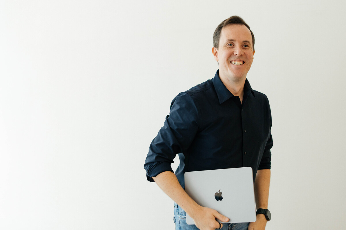 Фокус всегда остается на миссии – качественное и доступное образование. Сначала создаем ценность для пользователя, потом думаем о монетизации.