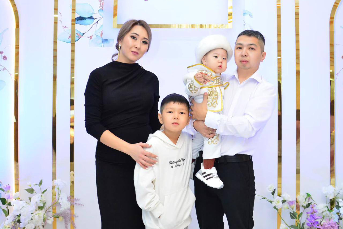 Данияр яблоки