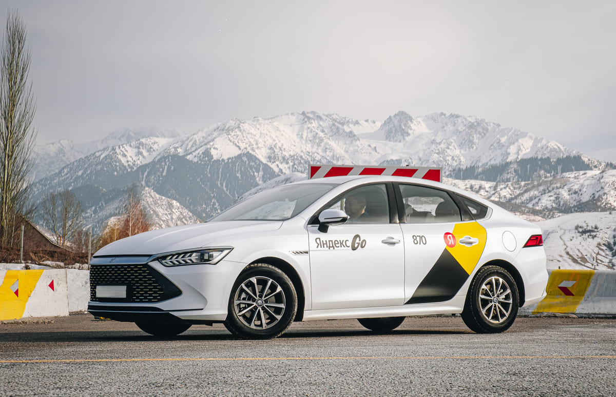 Как сэкономить на такси в новогоднюю ночь