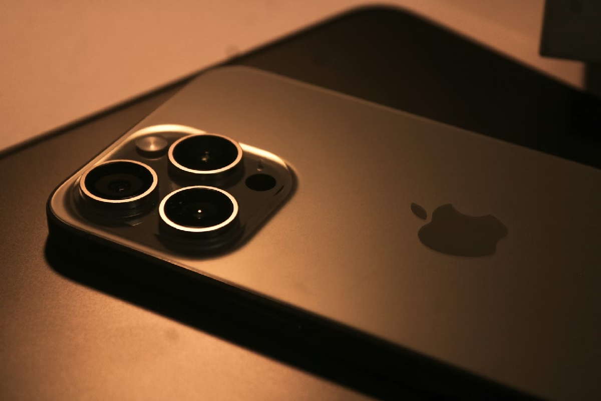 Apple разделит релиз iPhone 18 на два этапа