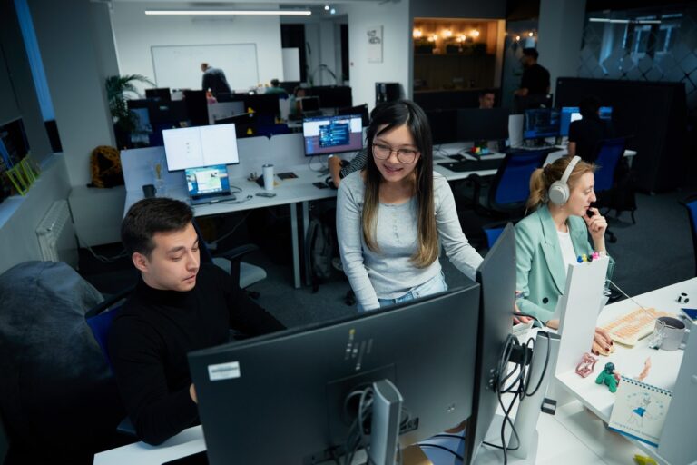 Kolesa Group выпустили бесплатные видеоуроки для начинающих разработчиков