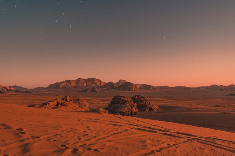 NASA заплатит 380 млн тенге за идею, чем кормить людей на Марсе