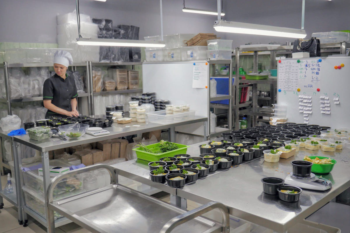 Амир Давлетов