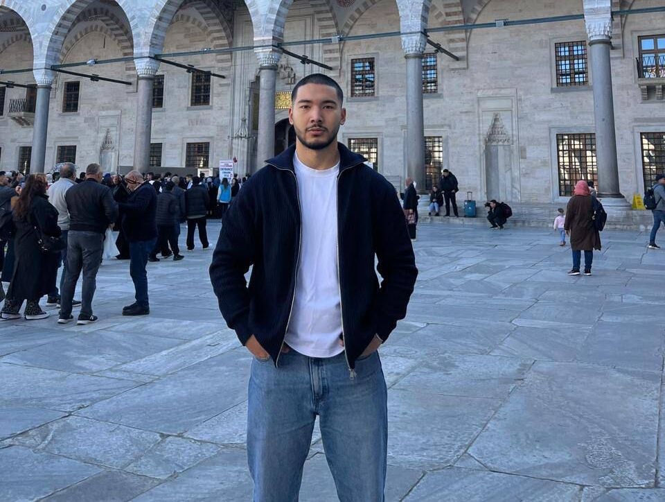 Амир Амангельдиев