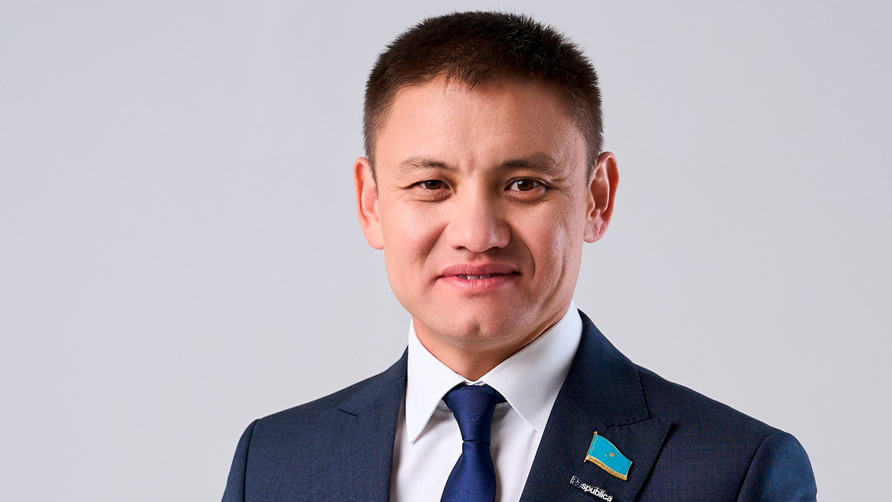 Казахстанцам будут начислять больше 1% по личным картам, но есть нюанс