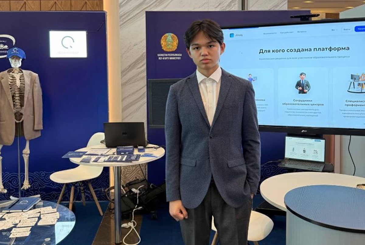 15-летний стартапер заработал первый миллион тенге, помогая сверстникам выбрать профессию