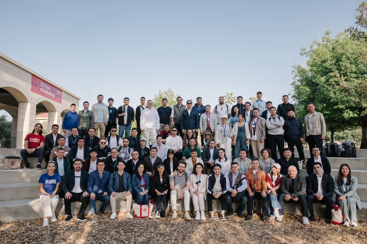 Асет Абдуалиев и Абай Абсамет 