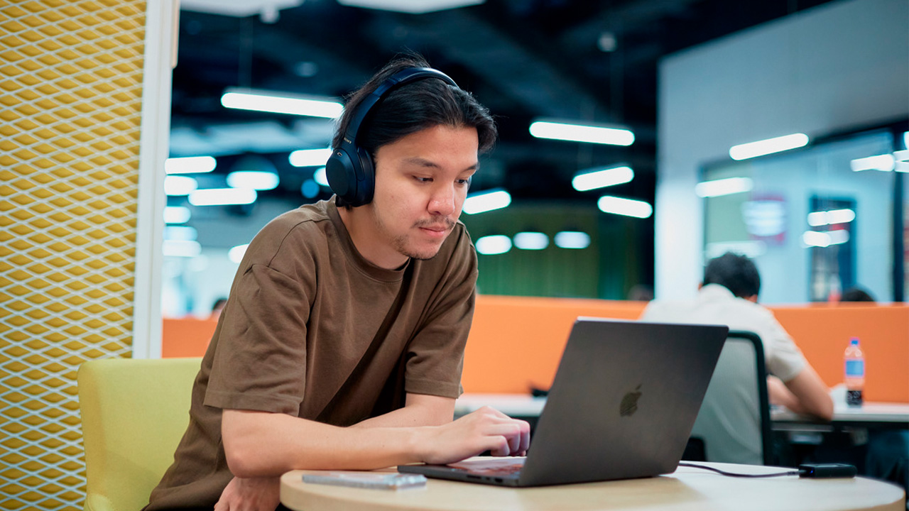 В Казахстане определят топ и антитоп работодателей