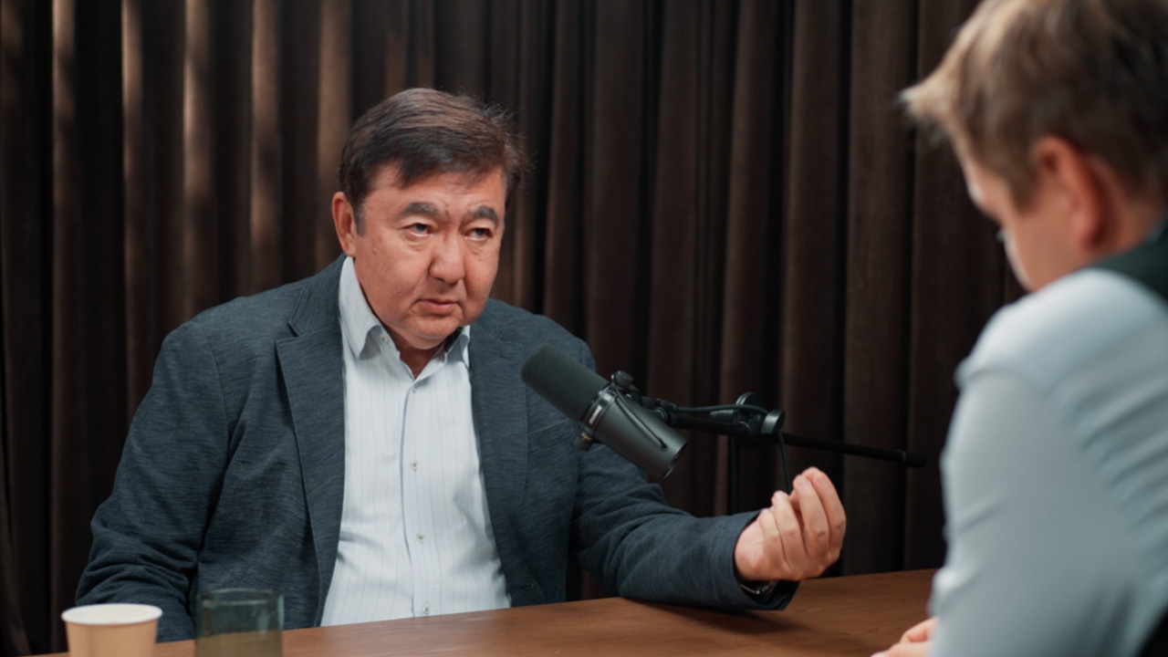 Экономист объяснил, почему в Казахстане плохой бензин, а четвертый НПЗ — «миф о халяве»