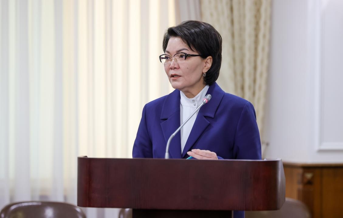 Светлану Жакупову освободили от должности министра труда: что о ней известно