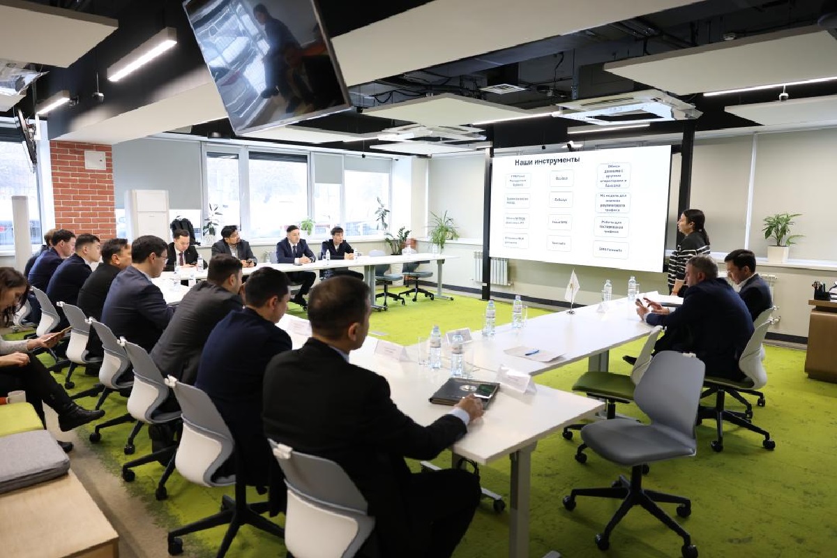 Казахстанцам рассказали, как перехватывают звонки от мошенников