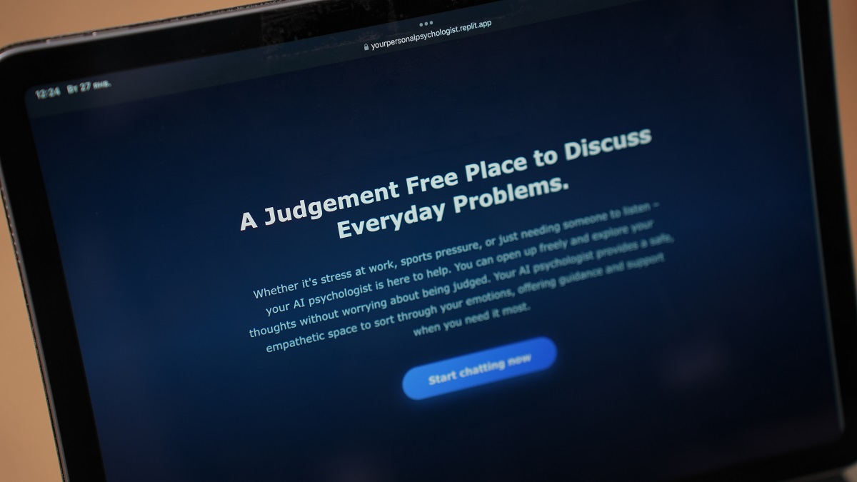 Школьник из Алматы создал ИИ-сервис психологической поддержки