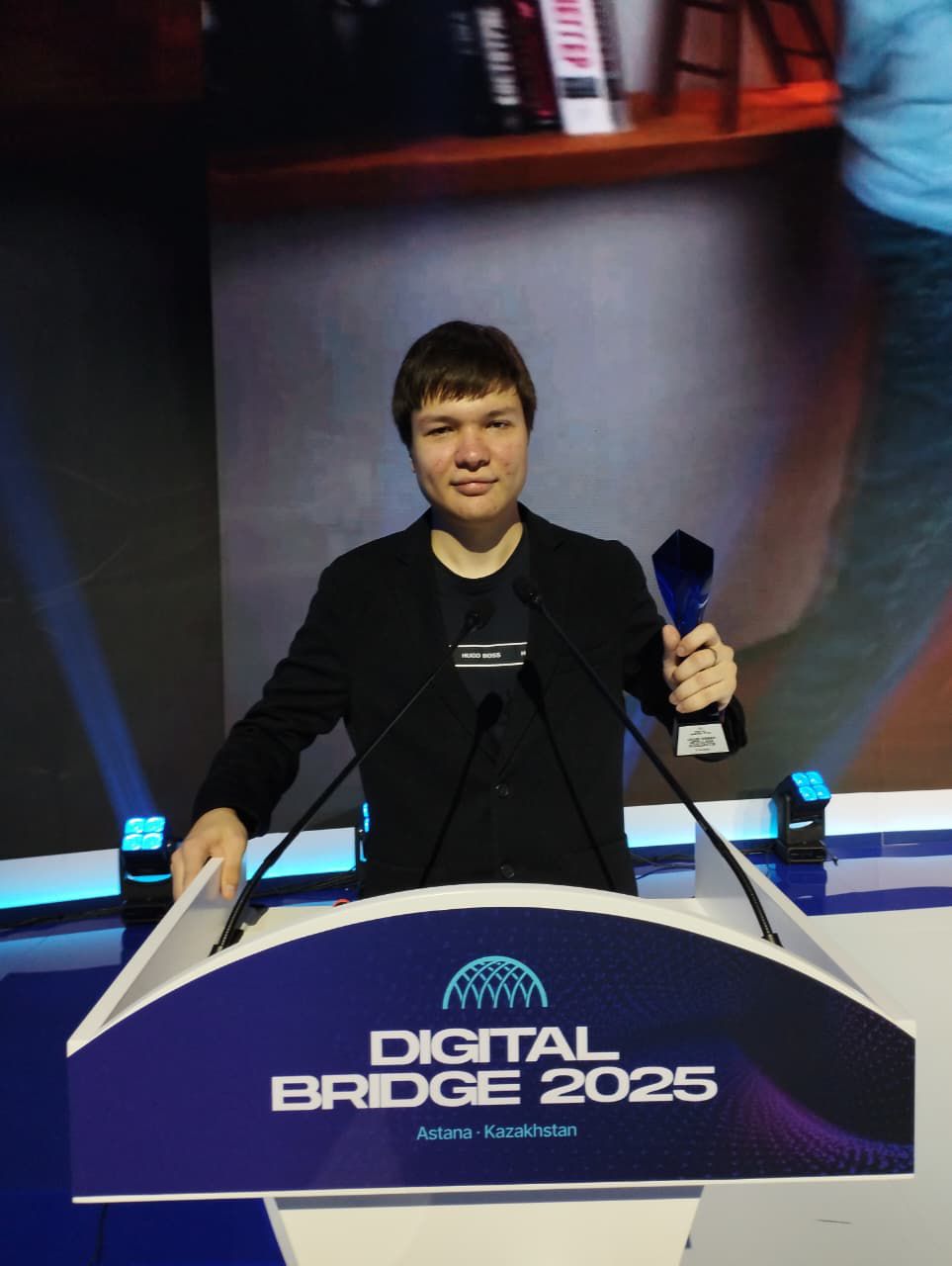 Ислам Куленов 