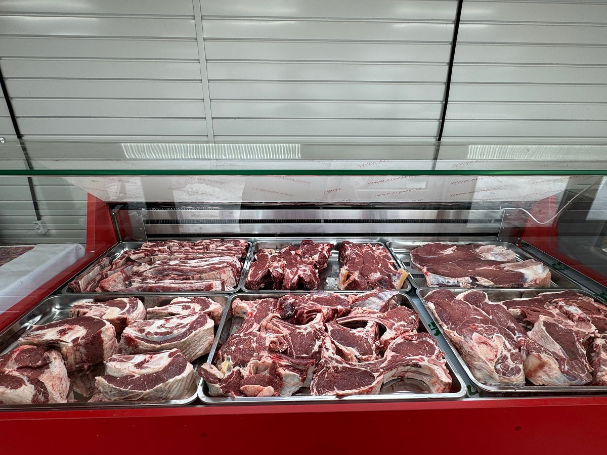 Айдын Еркенес, мясник