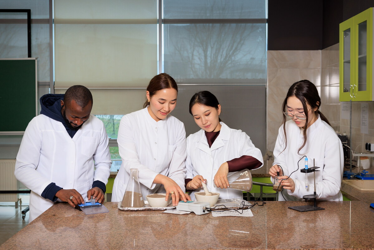 казахстанские ученые SDU 