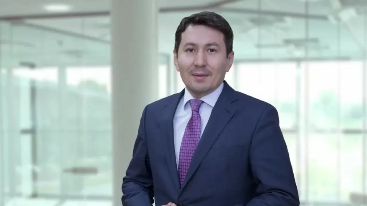 «Самрук-Казына» сократит 650 человек, но сделает это выборочно