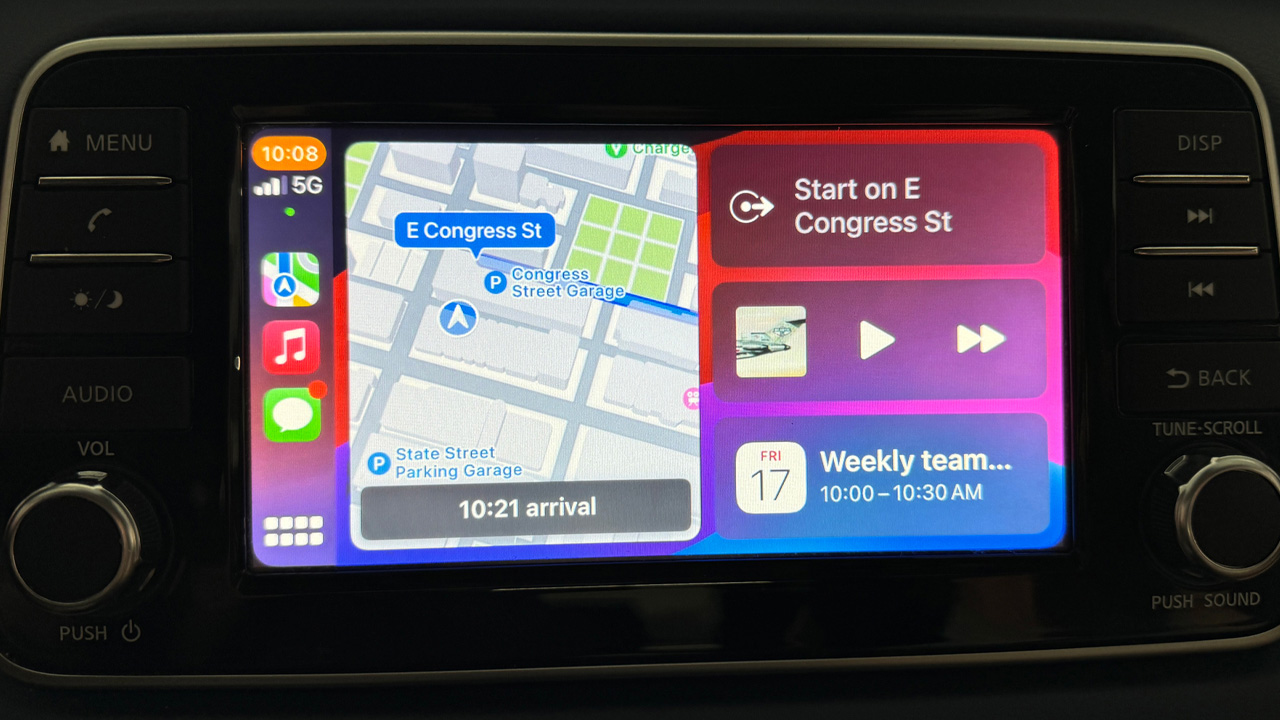 Apple неожиданно добавила этот автобренд в список совместимых с CarPlay