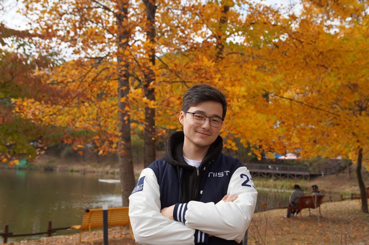 Казахстанец изобрел робота, который ускоряет открытие лекарств