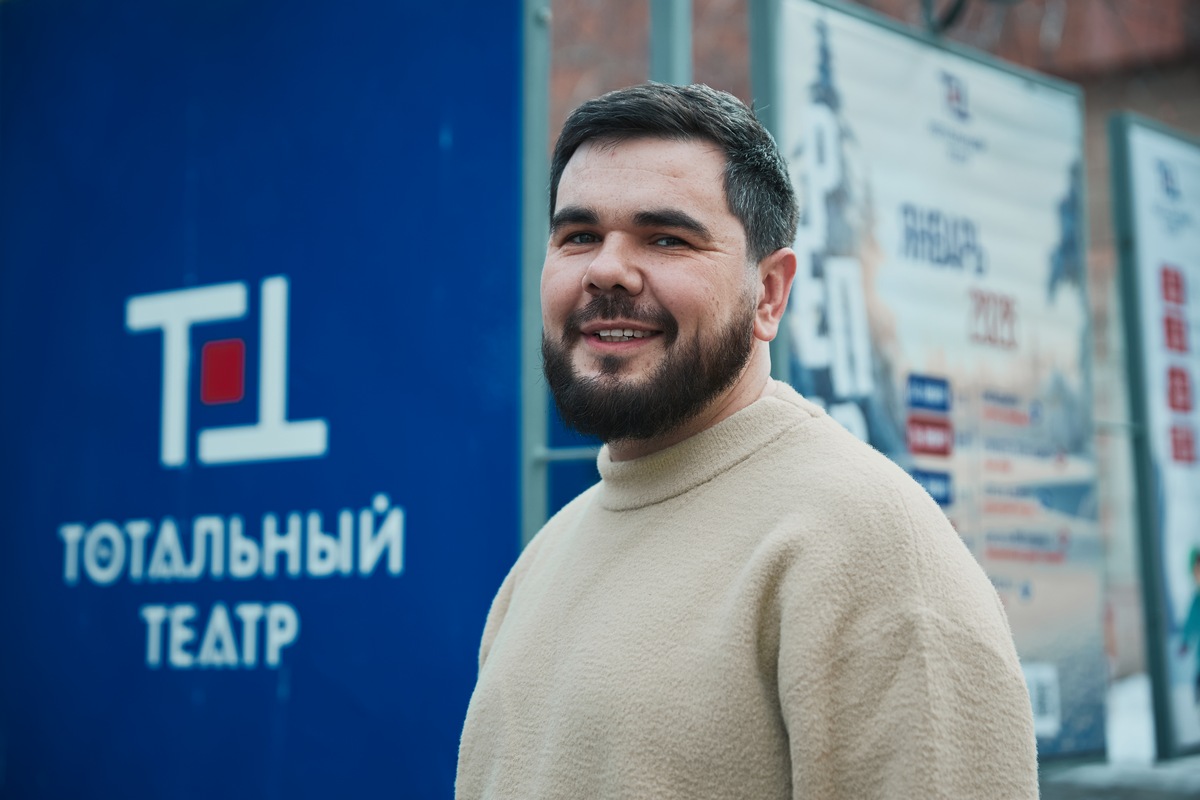 «Делал ивенты самым богатым бизнесменам и никогда ничего не попросил». Как Антон Зайцев построил Тотальный театр