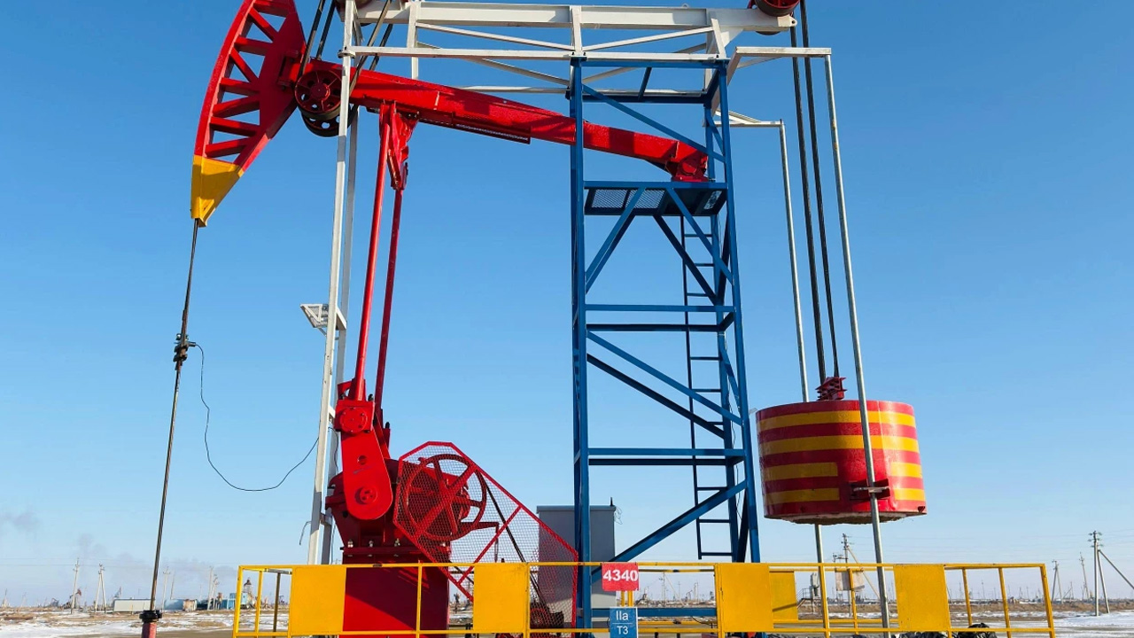 На месторождении КМГ заработал интеллектуальный станок-качалка. Чем он уникален?